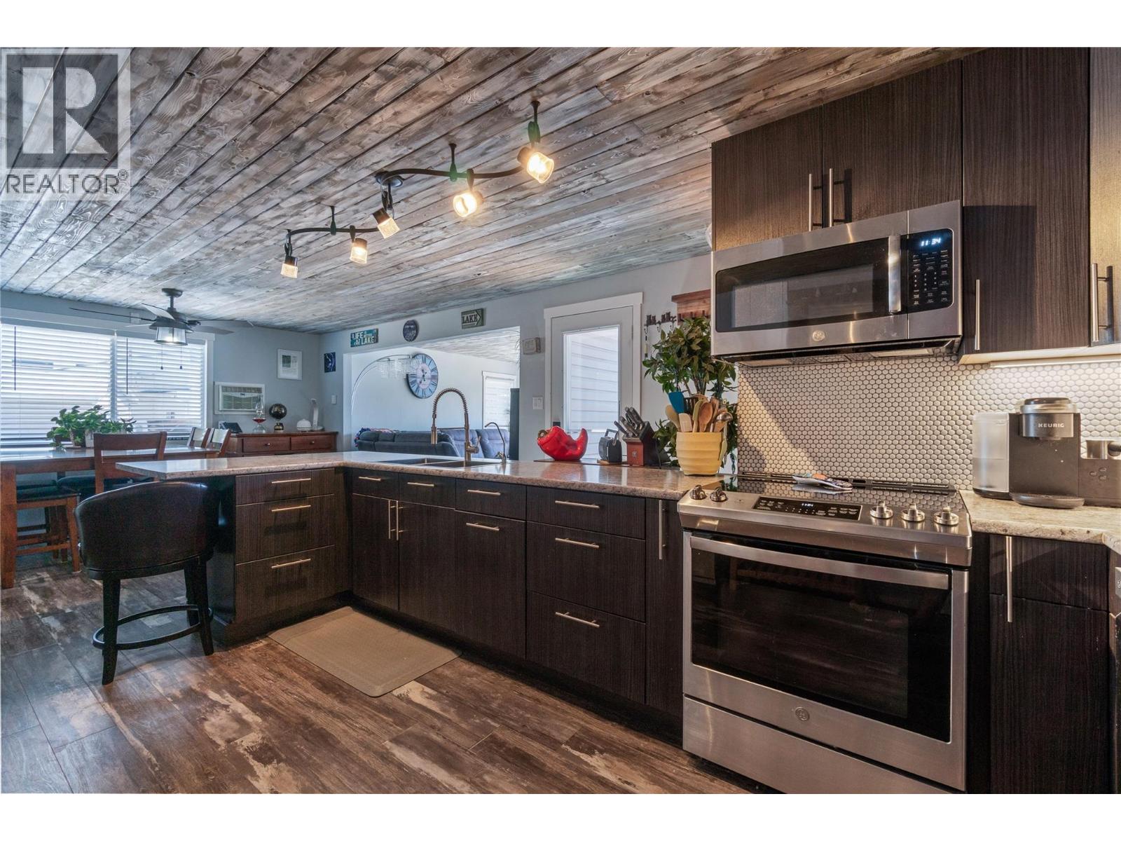 3572 Hilliam Frontage Road - 10