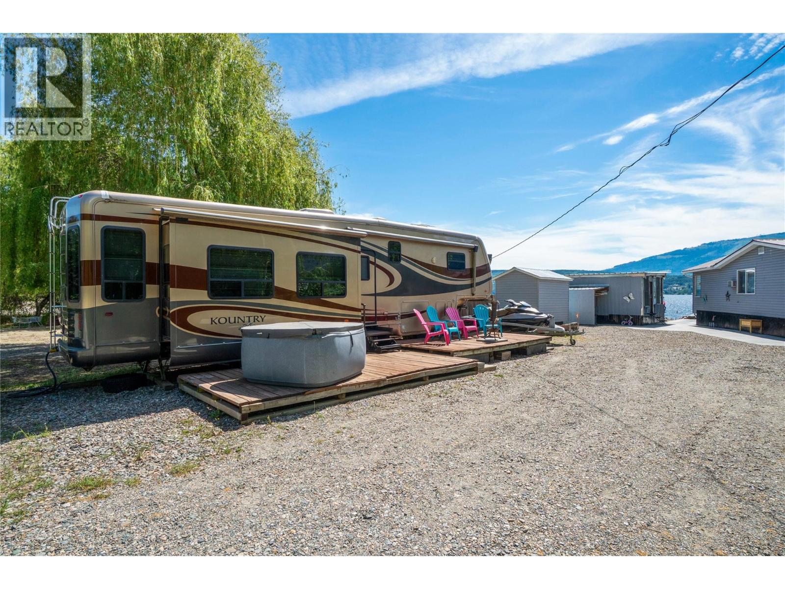 3572 Hilliam Frontage Road - Image 32