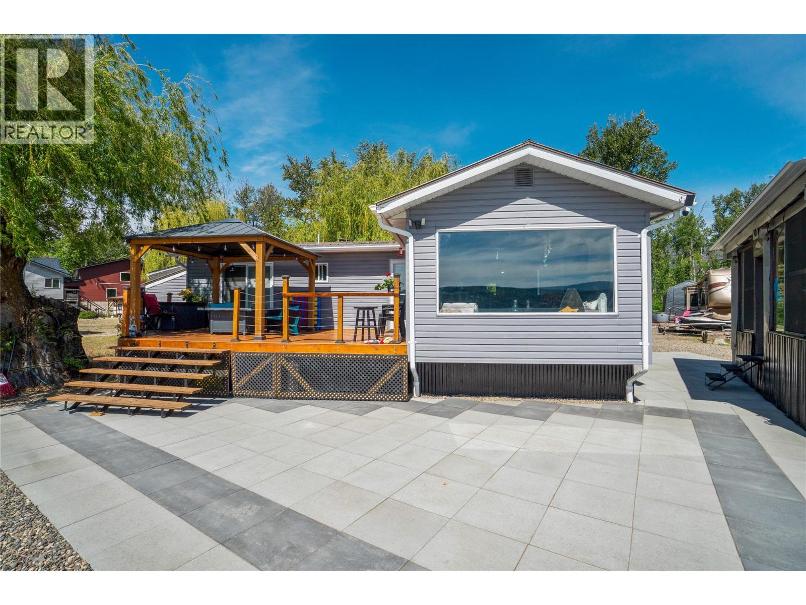 3572 Hilliam Frontage Road - Image 38