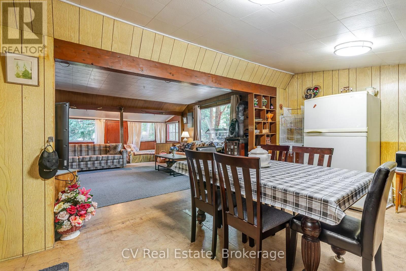 10 BROOKSIDE DRIVE - Image 23