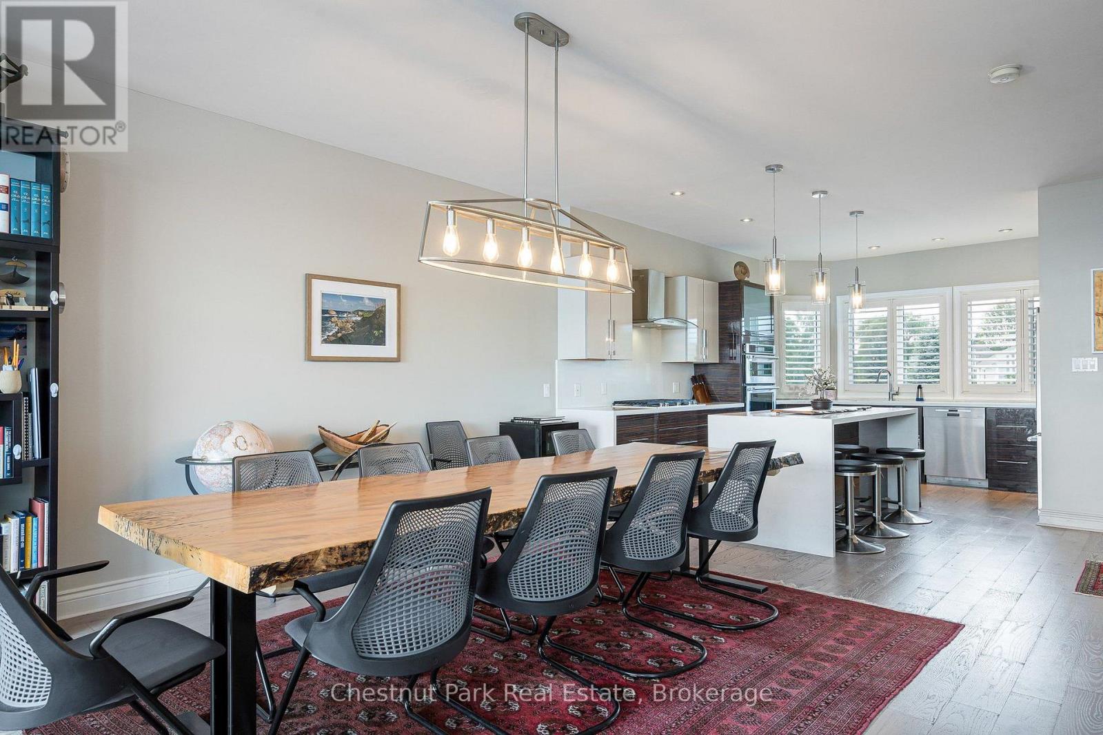 9 CRANBERRY SURF - Image 13