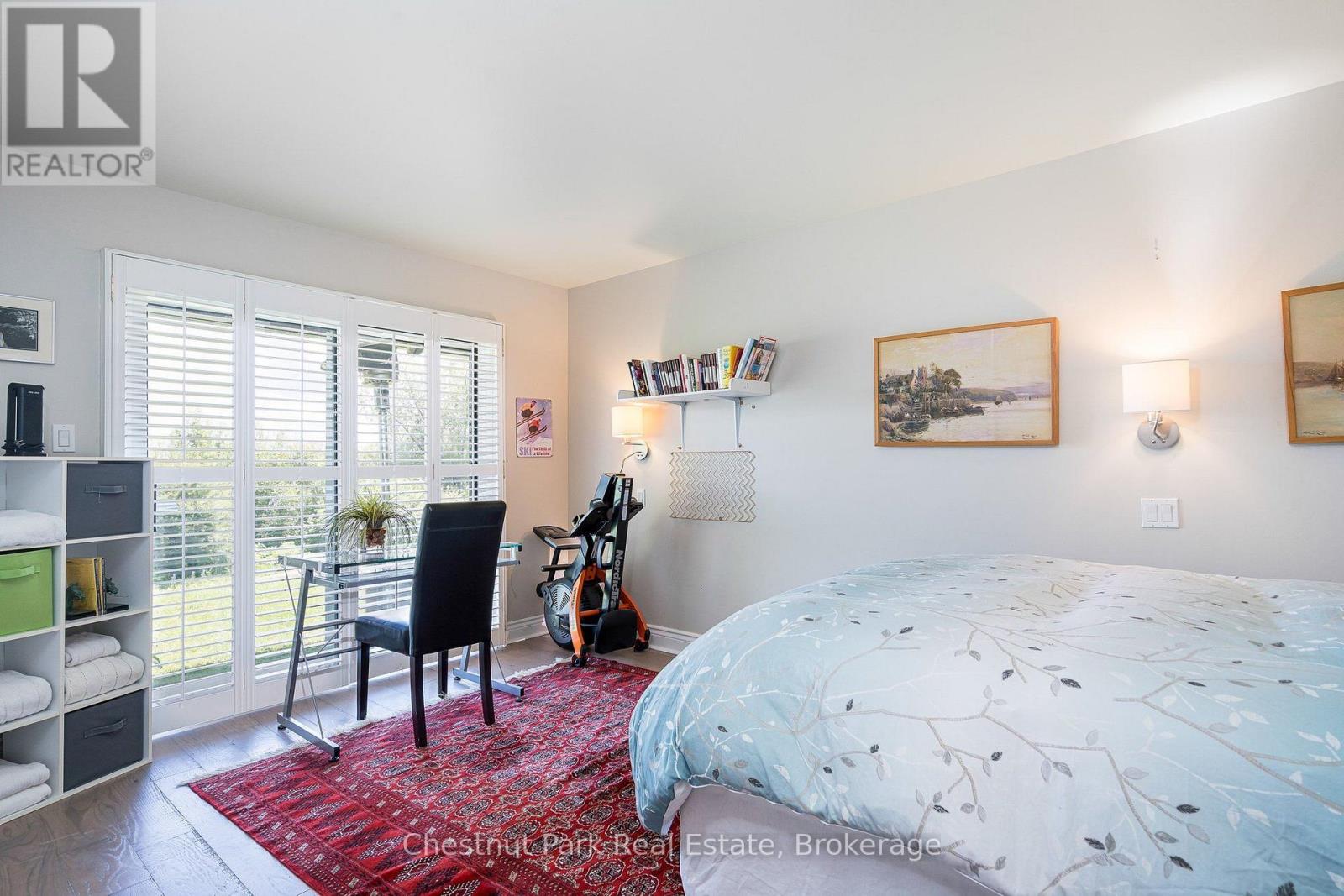 9 CRANBERRY SURF - Image 32