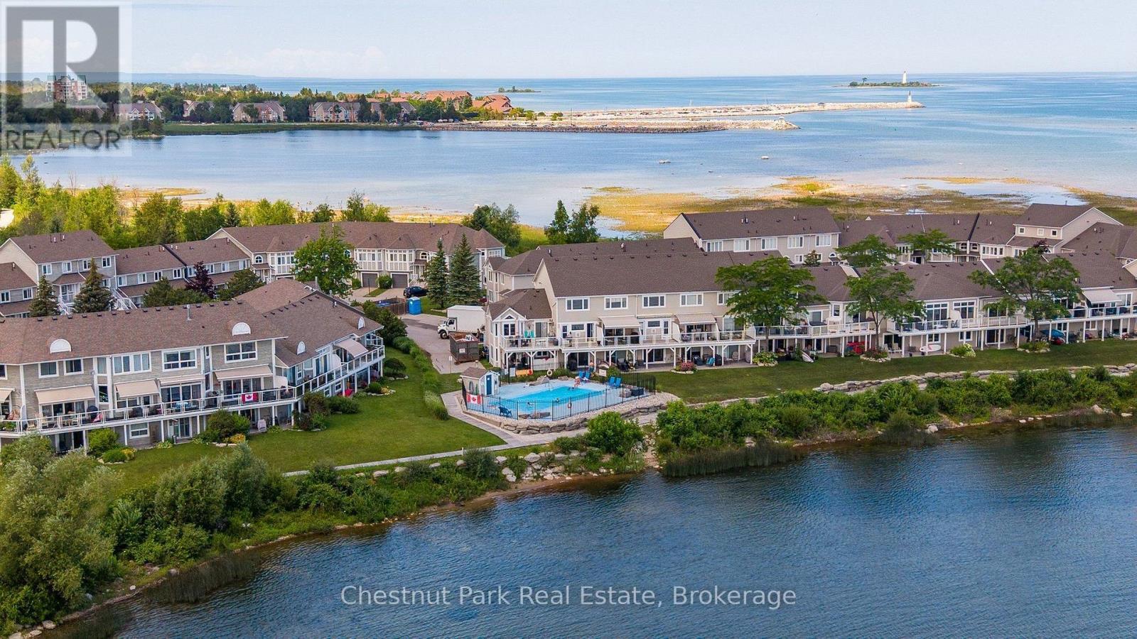 9 CRANBERRY SURF - Image 44