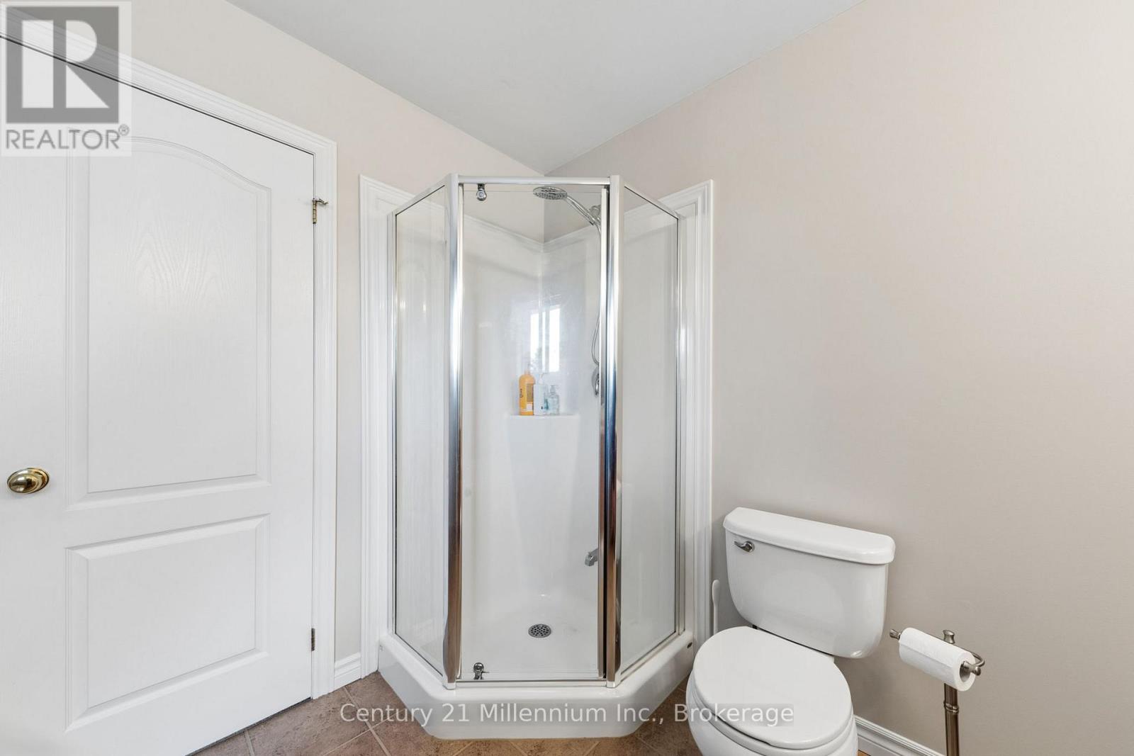 28 PATTON STREET - 23