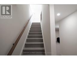 11 - 32 Postma Crescent, North Middlesex, ON N0M1A0 Photo 32