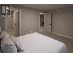 11 - 32 Postma Crescent, North Middlesex, ON N0M1A0 Photo 37