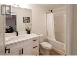 11 - 32 Postma Crescent, North Middlesex, ON N0M1A0 Photo 39