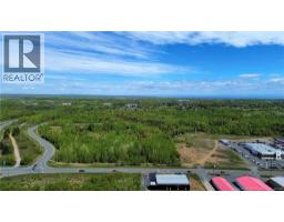 1 St Anne Street, Bathurst, NB E2A6X2 Photo 22