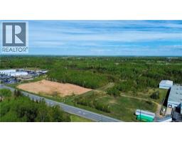 1 St Anne Street, Bathurst, NB E2A6X2 Photo 31