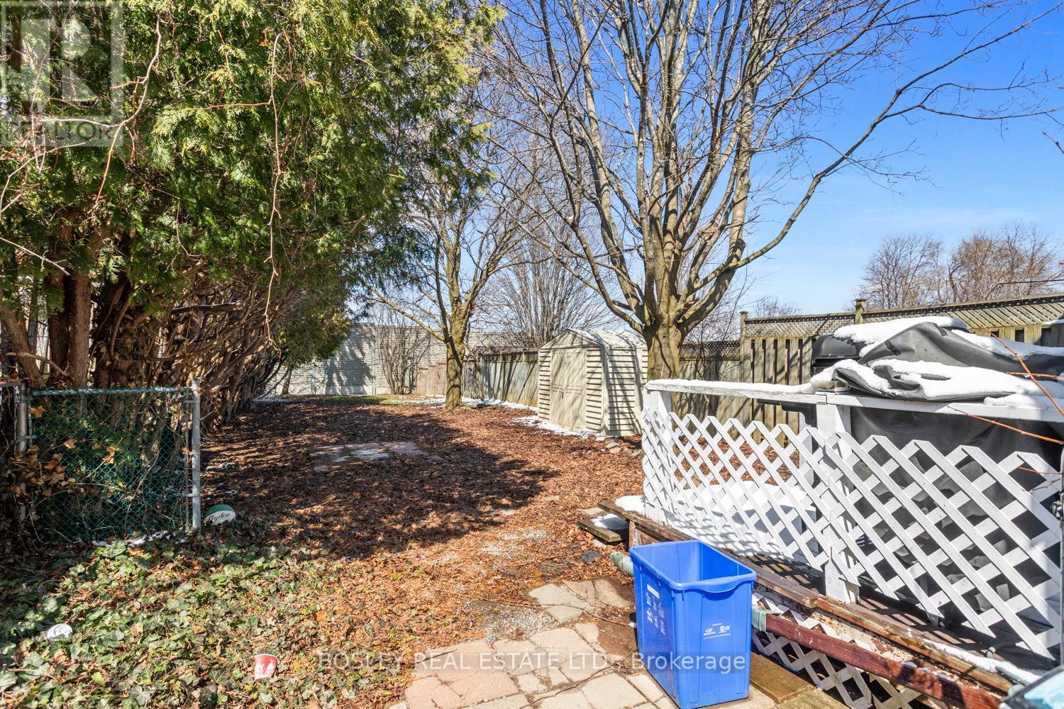 32A CROSSLEY DRIVE - 31
