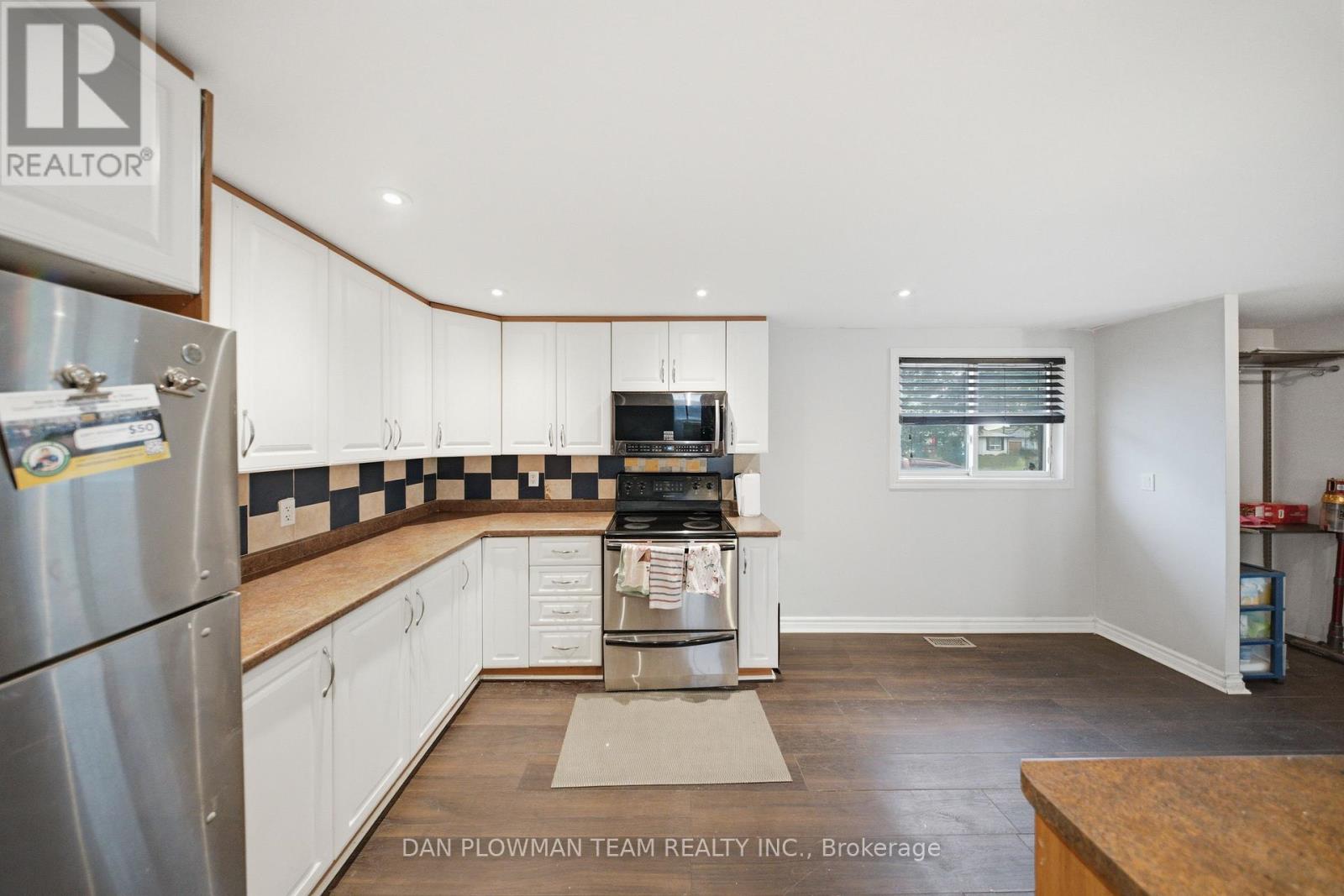 1185 NORMAN COURT - 8