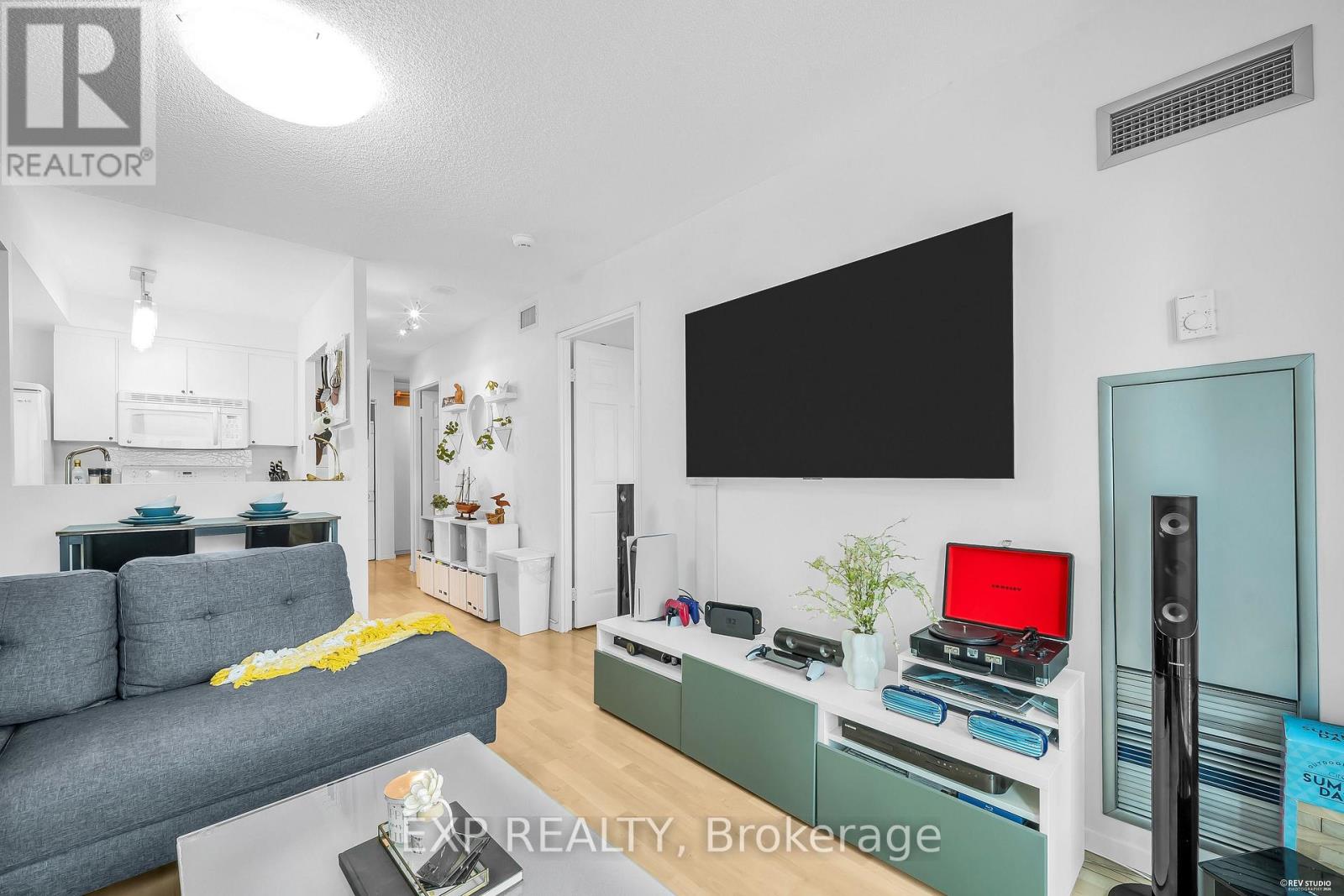 #1016 8 LEE CENTRE DRIVE N - Image 8