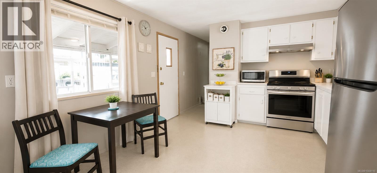 #6 2625 Mansfield Dr - 6