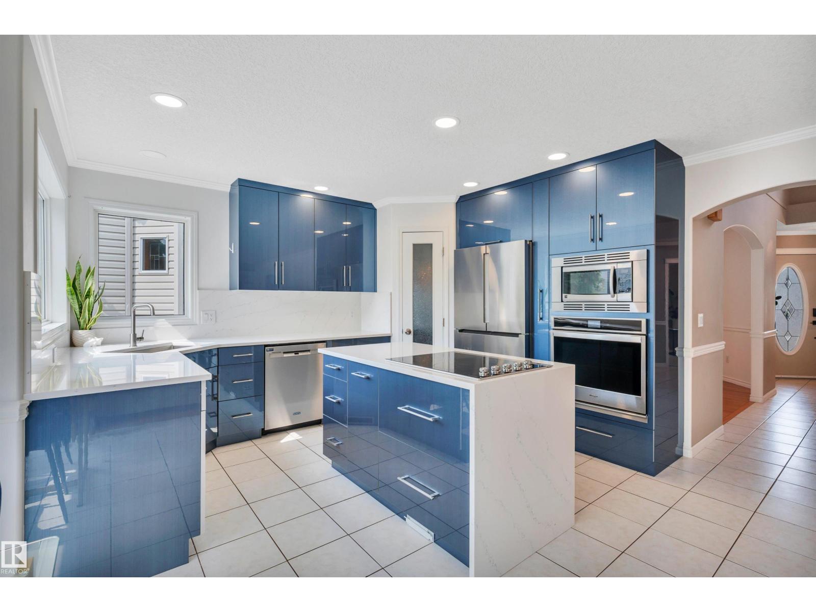176 FORREST DR - 10