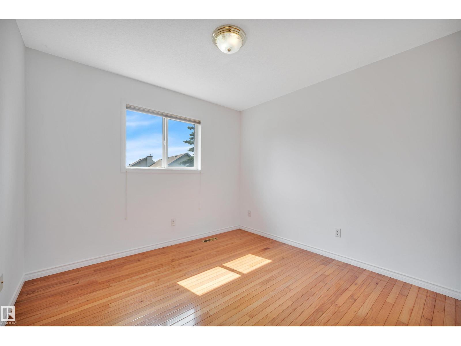 176 FORREST DR - 32