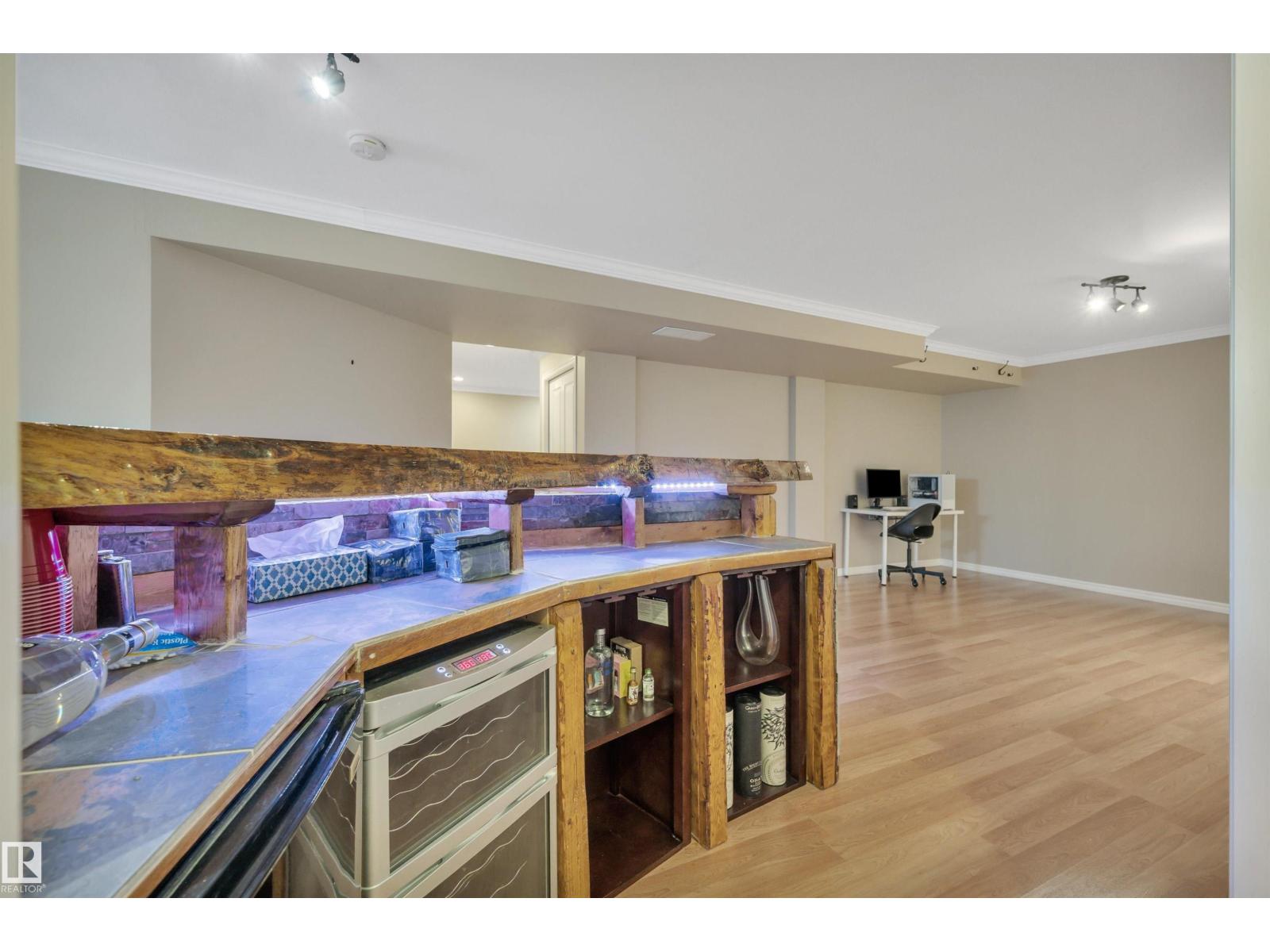 176 FORREST DR - 40