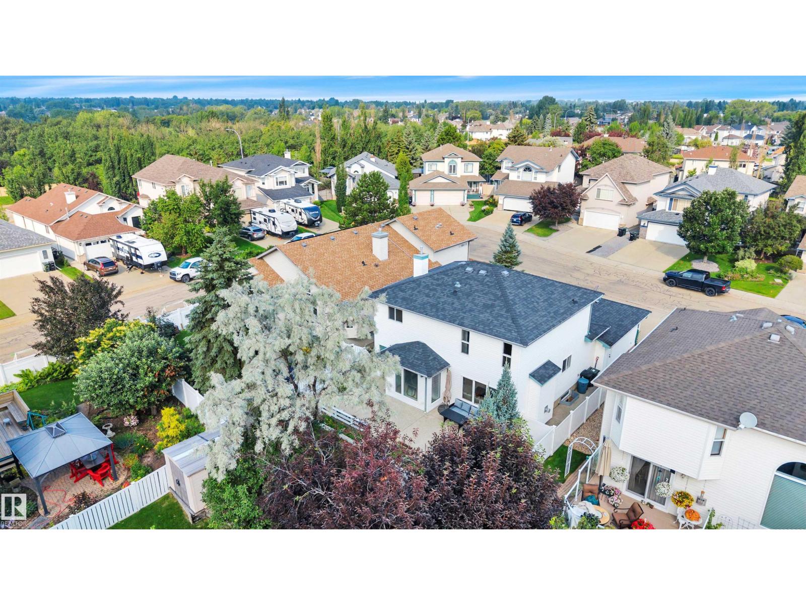 176 FORREST DR - 64