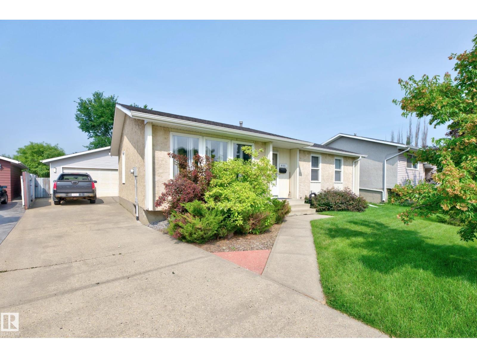 455 HUFFMAN CR NW - 2