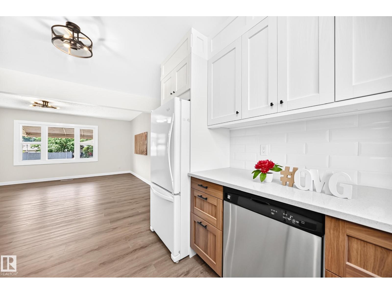 12819 107 ST NW - 10