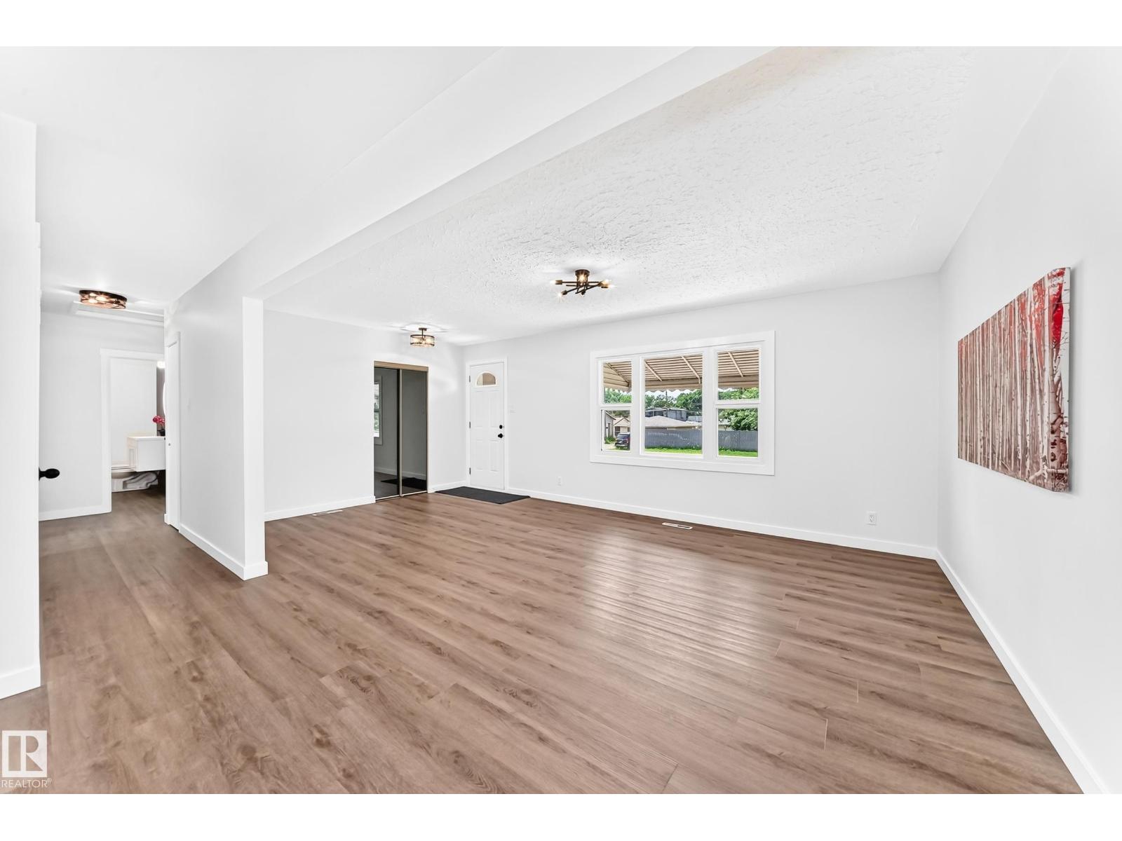 12819 107 ST NW - 13