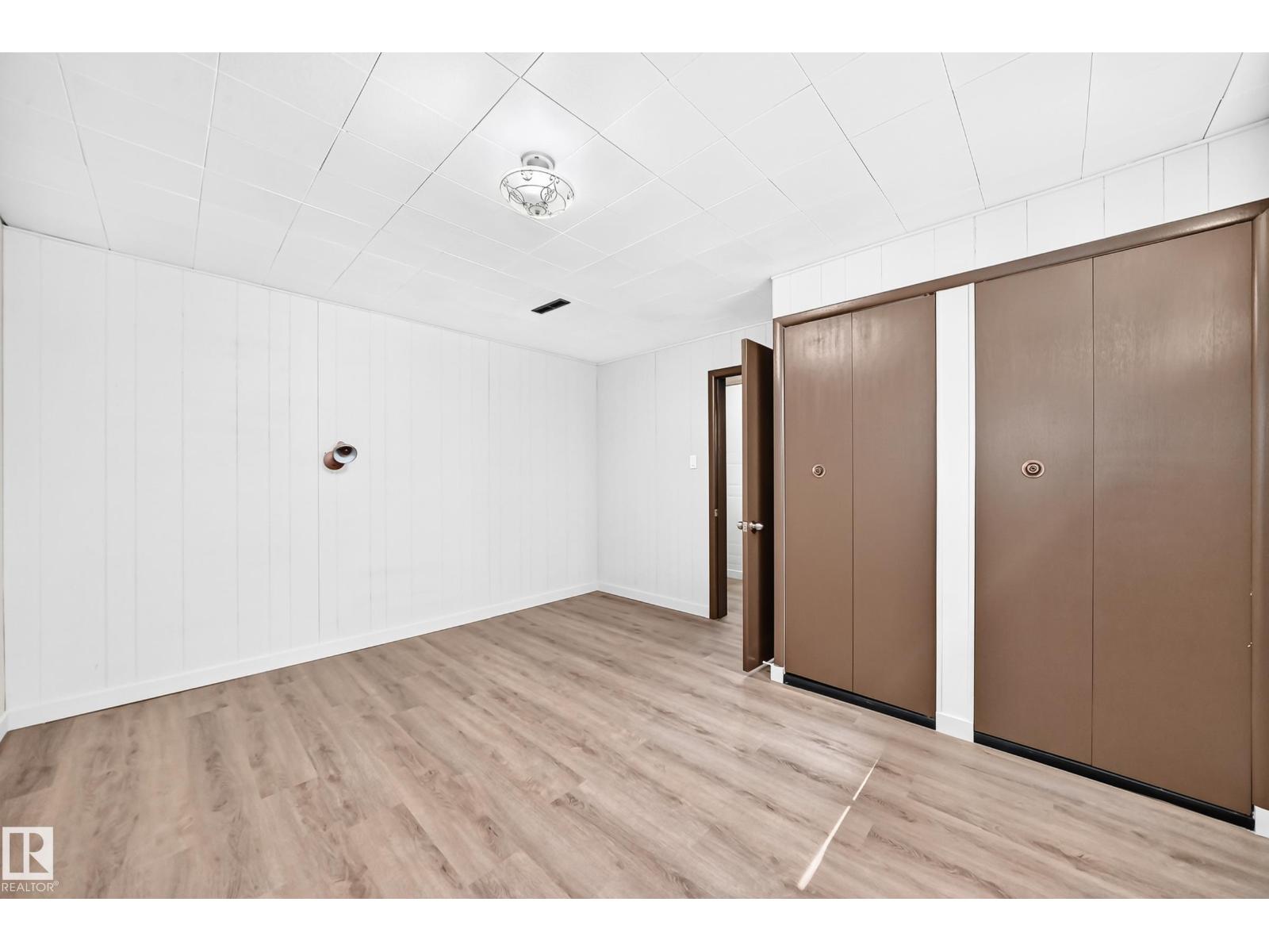 12819 107 ST NW - Image 39