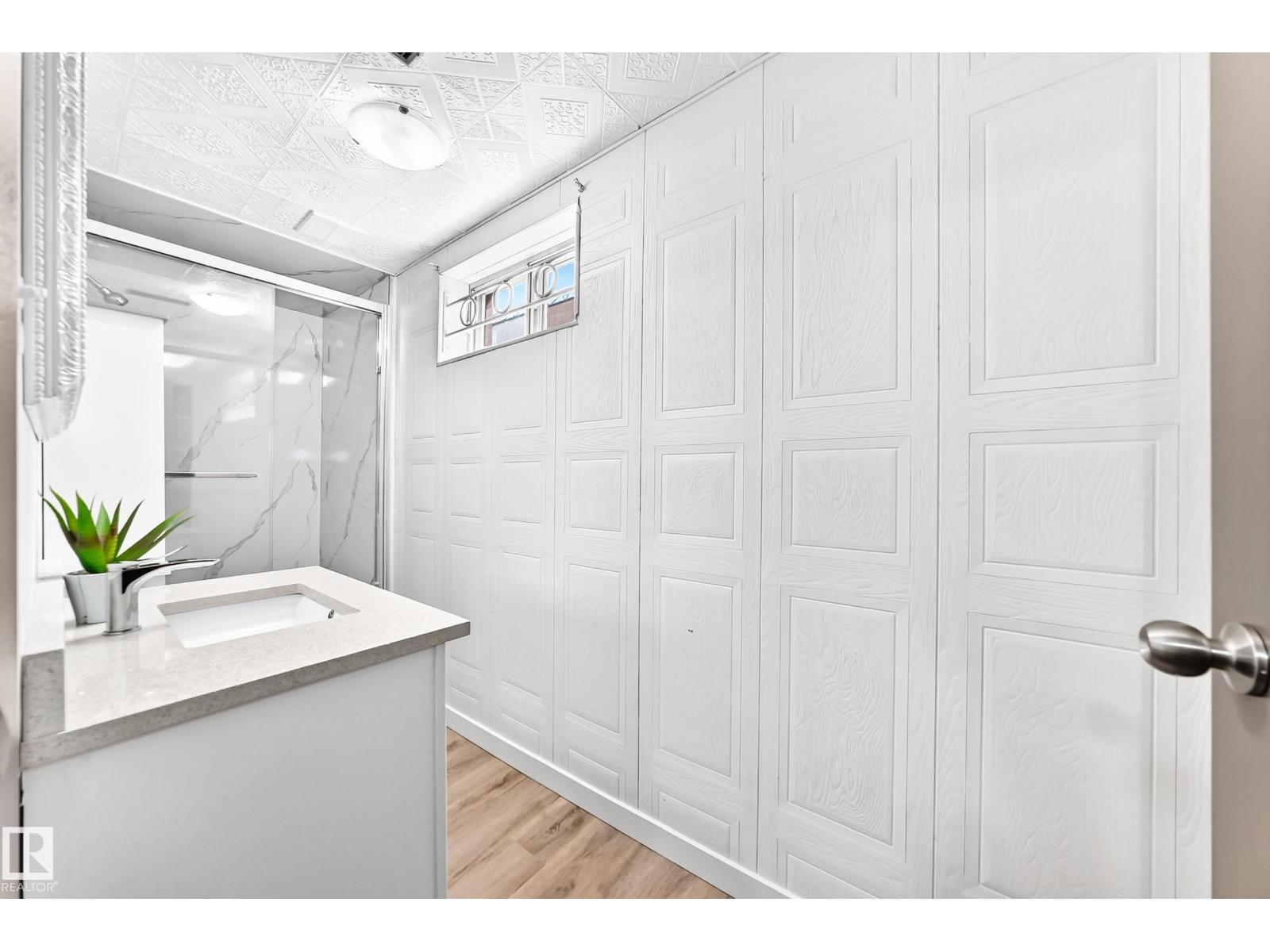 12819 107 ST NW - Image 40