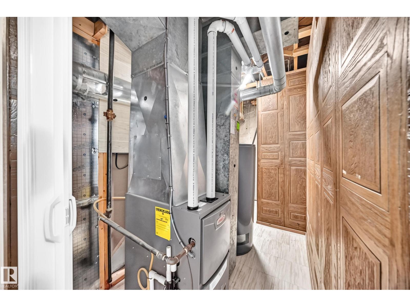12819 107 ST NW - 42