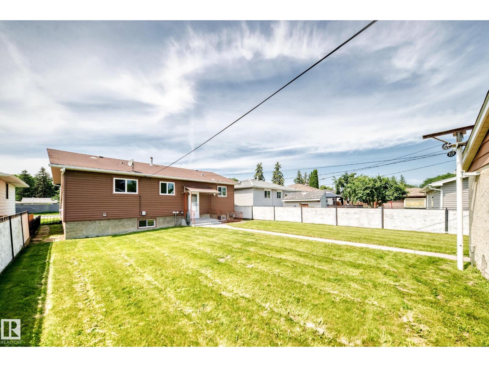 12819 107 ST NW - Image 45
