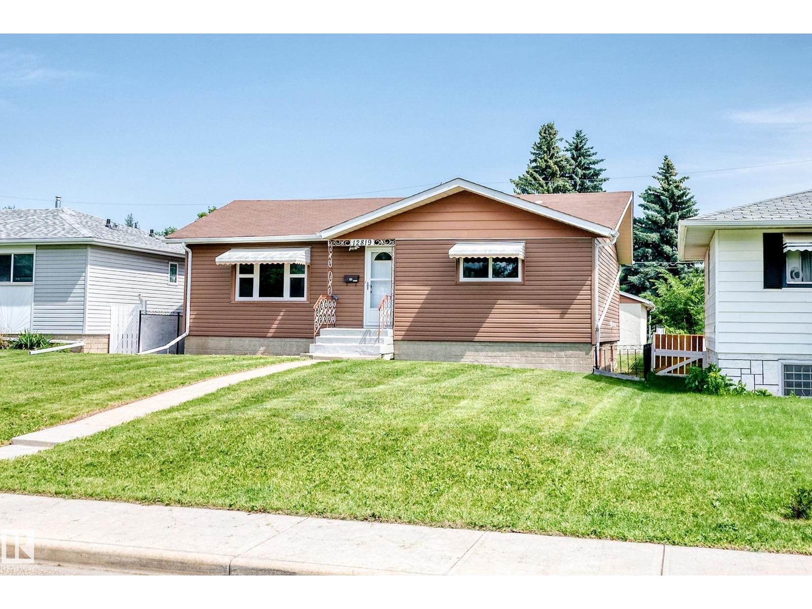 12819 107 ST NW - 55