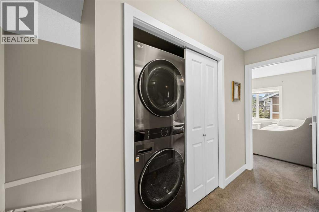 #121 300 Marina Drive - 27