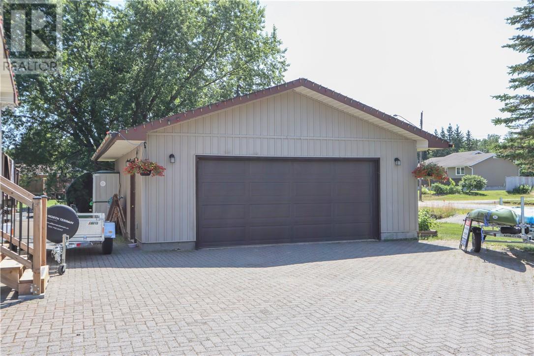 3140 Elm Street - Image 26