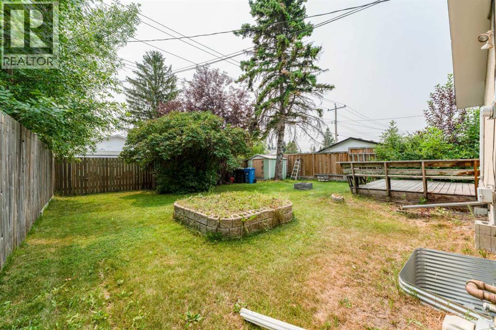 6823 4 Avenue SE - 28