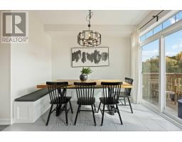102 Lyall Stokes Circle, East Gwillimbury, ON L0G1M0 Photo 9