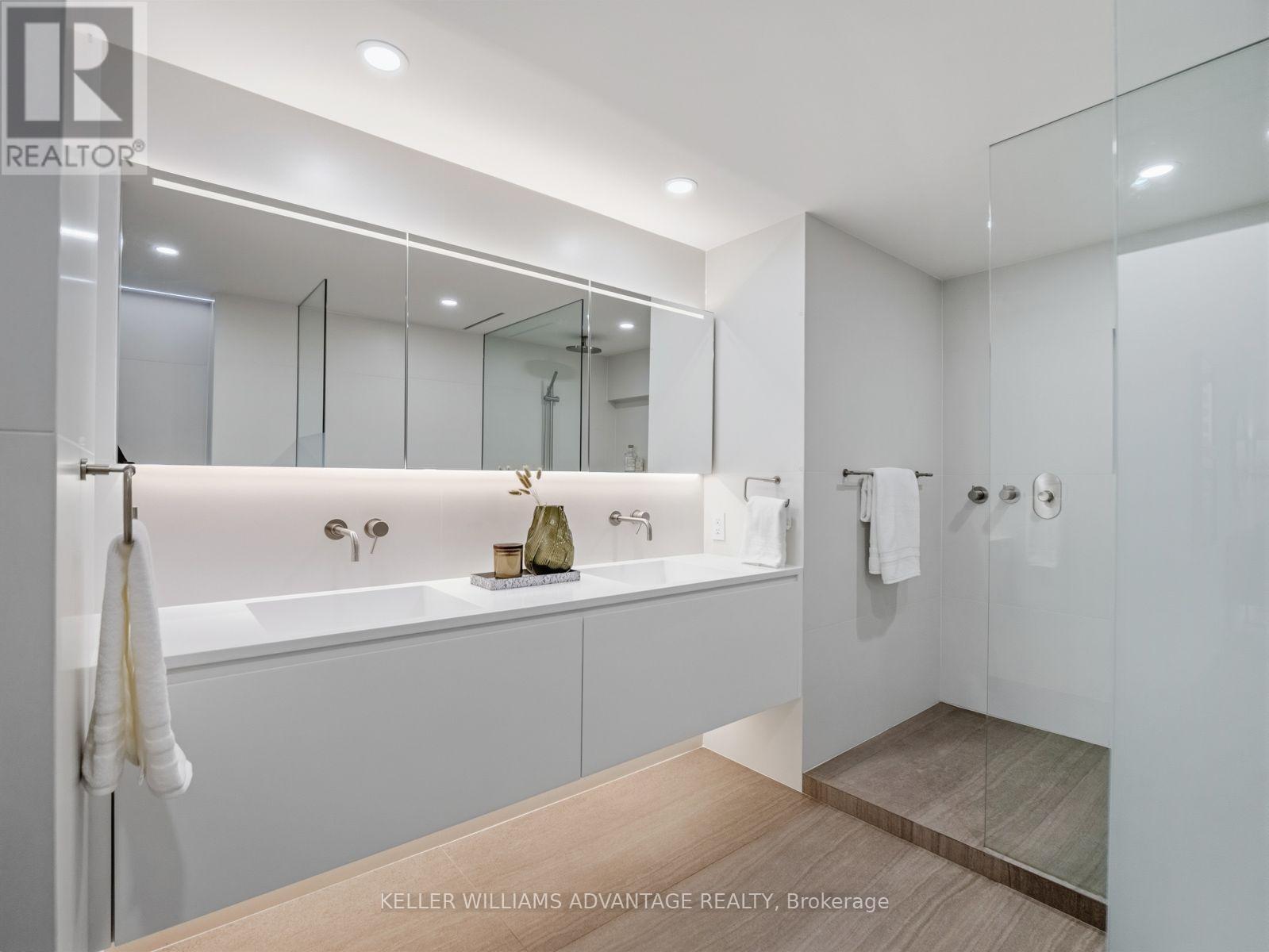 #1002 1166 BAY STREET - Image 27