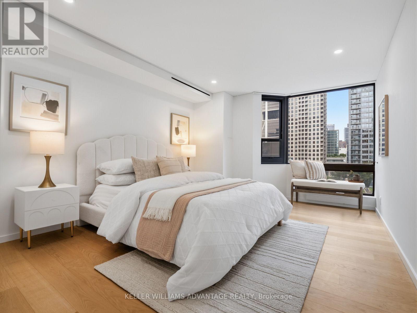 #1002 1166 BAY STREET - Image 29