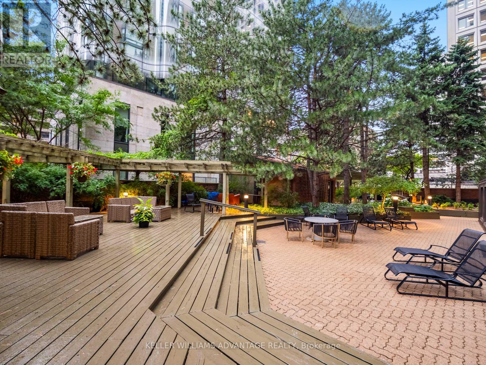 #1002 1166 BAY STREET - Image 37