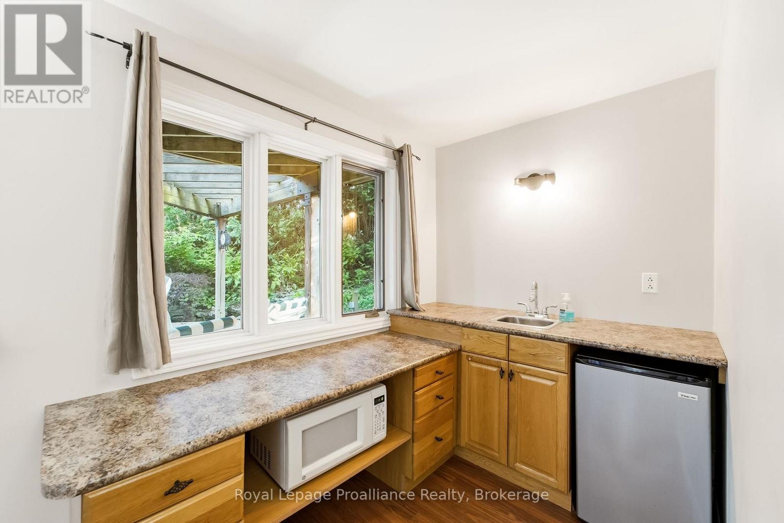 11 GIBSON PLACE - Image 43