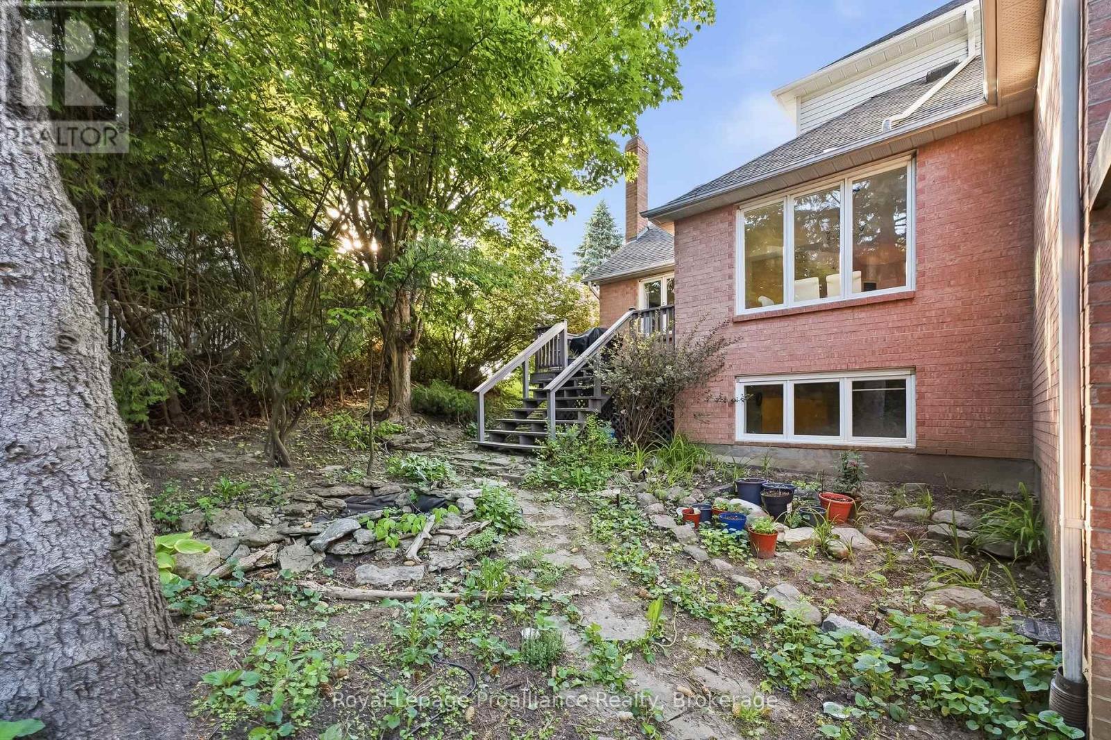 11 GIBSON PLACE - Image 48