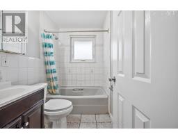 25 Chatsworth Drive, Brampton, ON L6X2L8 Photo 28