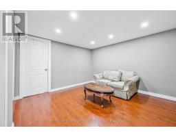 25 Chatsworth Drive, Brampton, ON L6X2L8 Photo 31