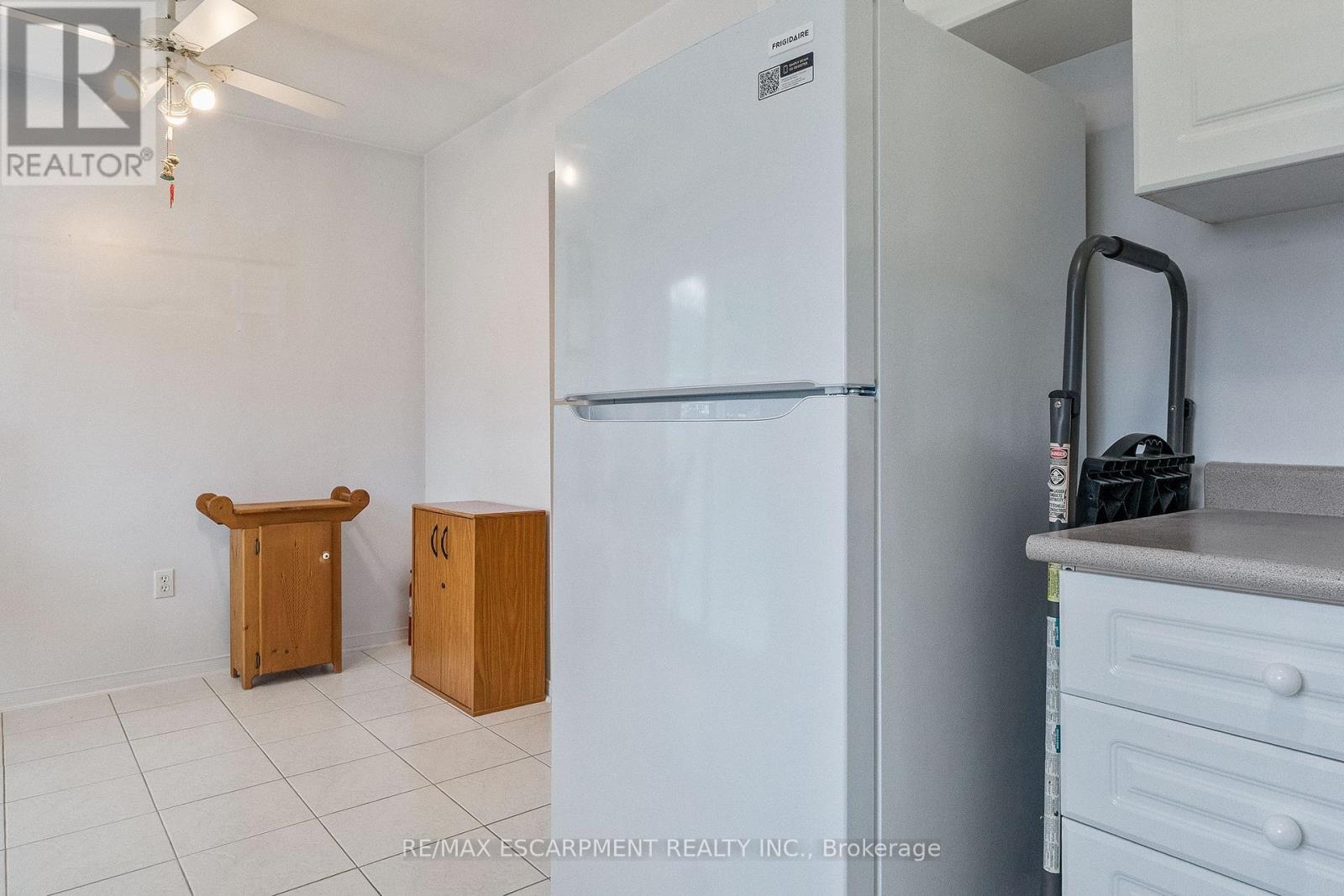 16 WHITEFACE CRESCENT - 14
