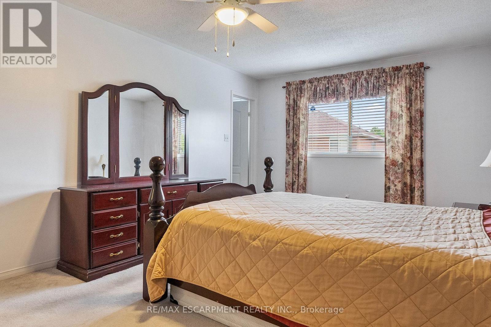 16 WHITEFACE CRESCENT - 21