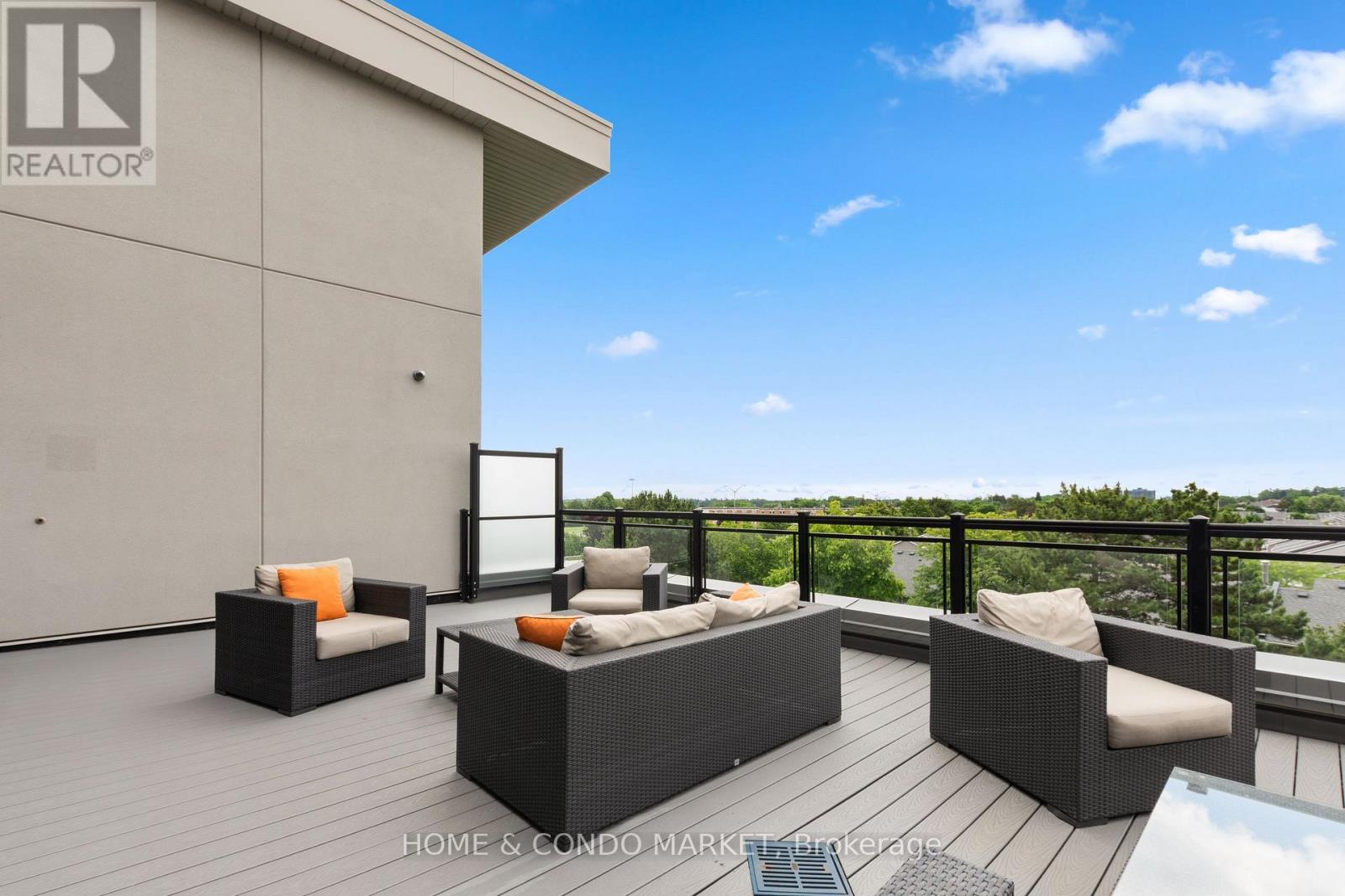 #130 3170 ERIN MILLS PARKWAY - 27