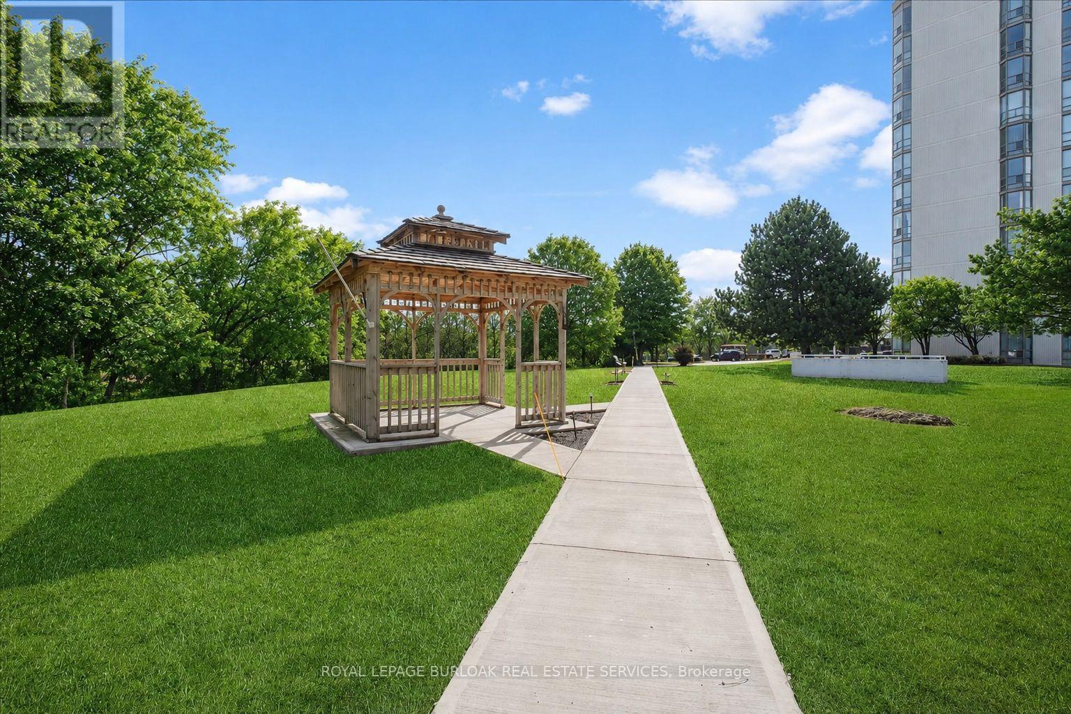 #204 5090 PINEDALE AVENUE - 31