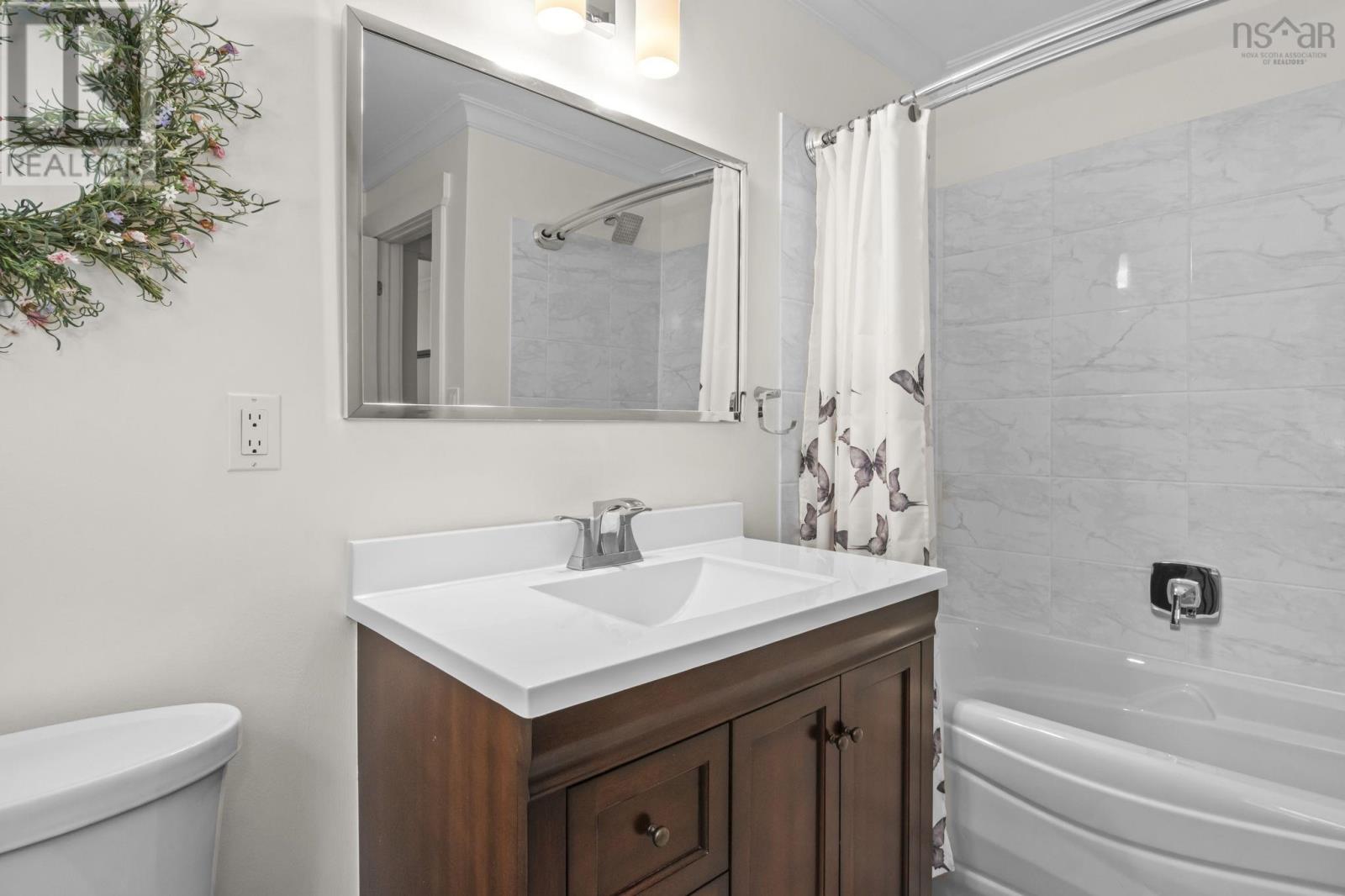 Property 21 of 51 of 116 Whitecap Ridge