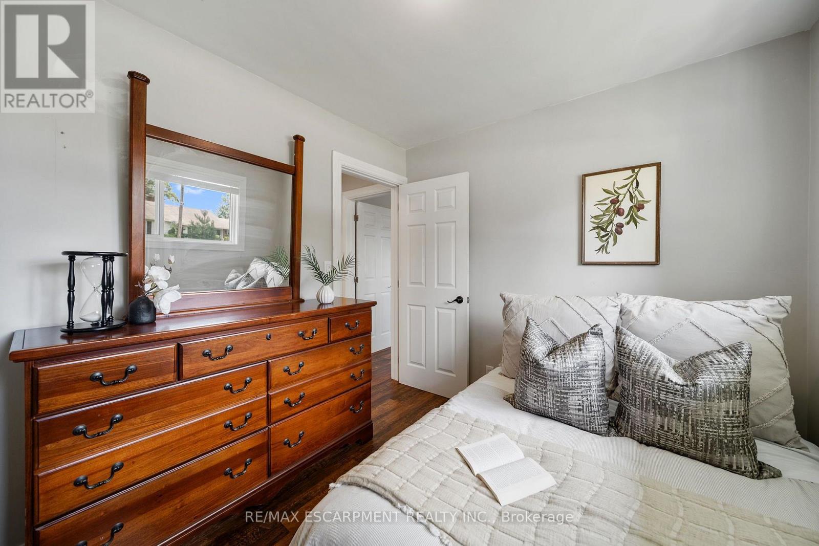 618 ST. ANDREW STREET - Image 21