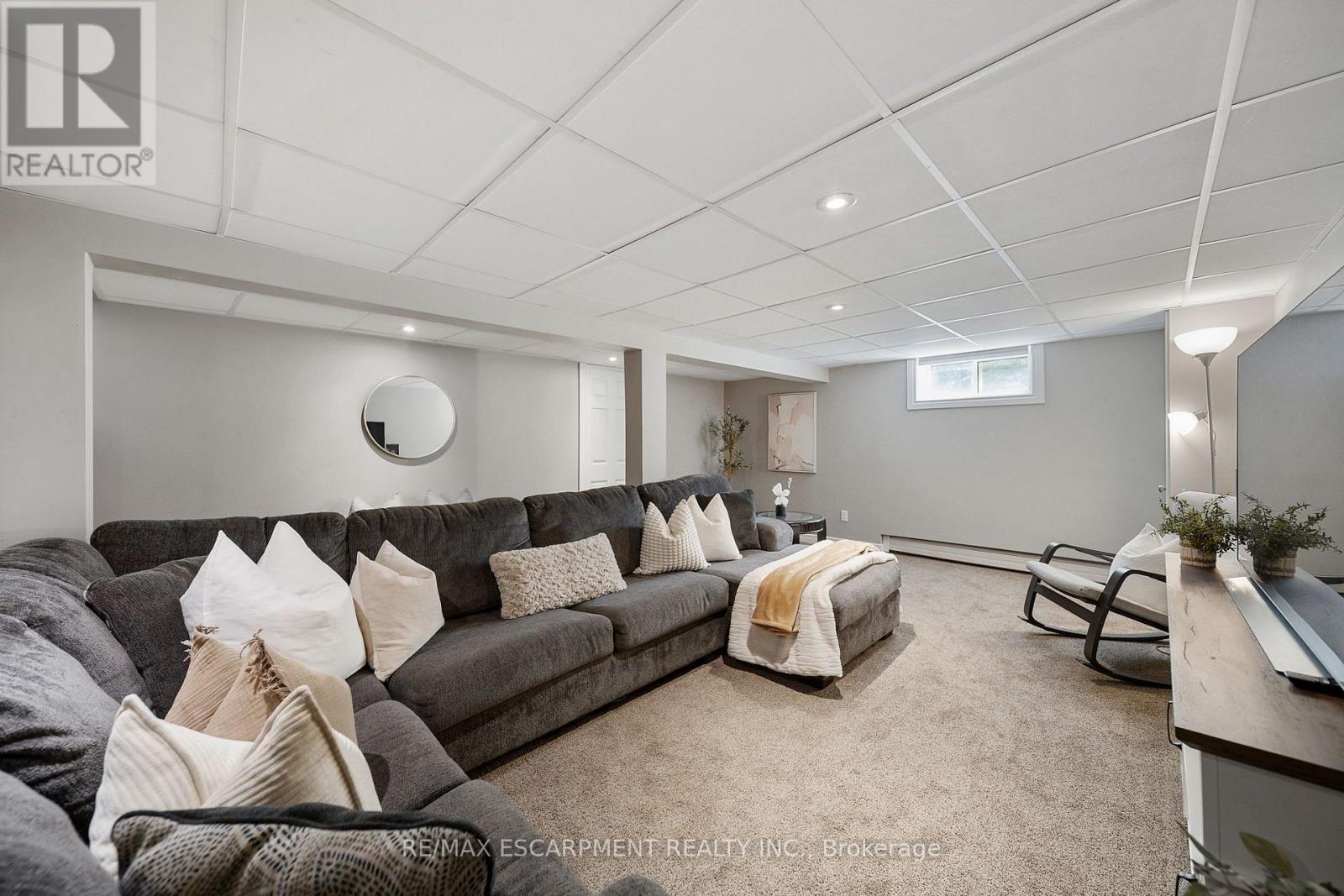 618 ST. ANDREW STREET - Image 23