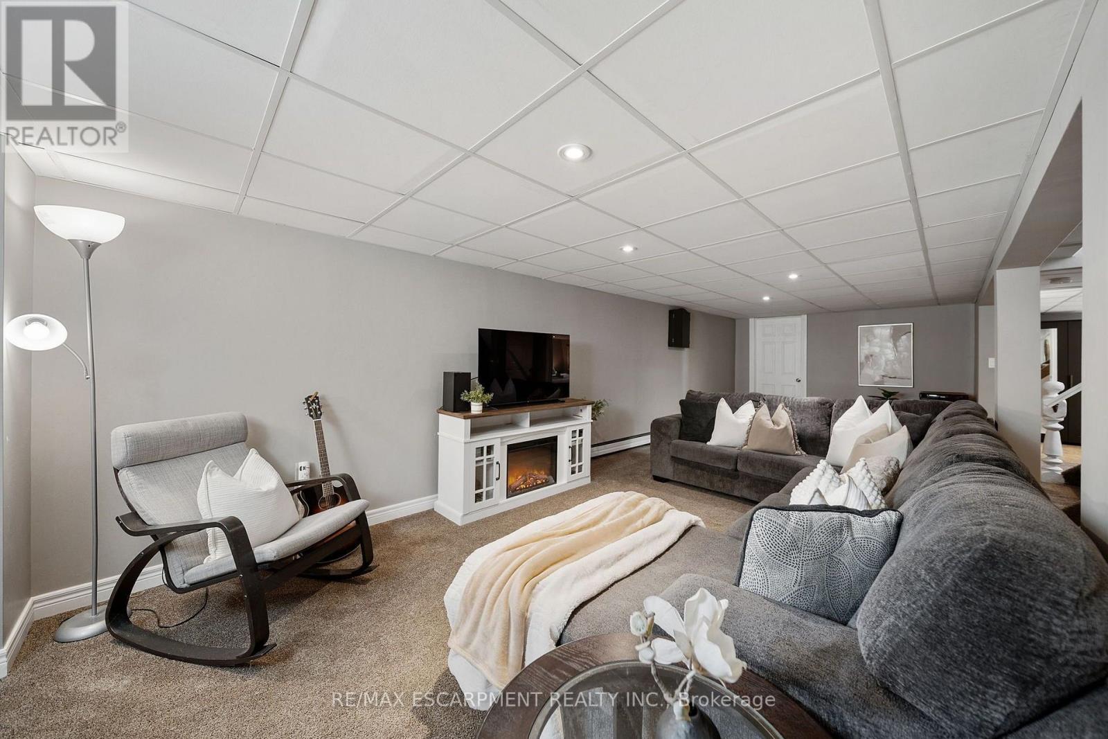618 ST. ANDREW STREET - Image 25