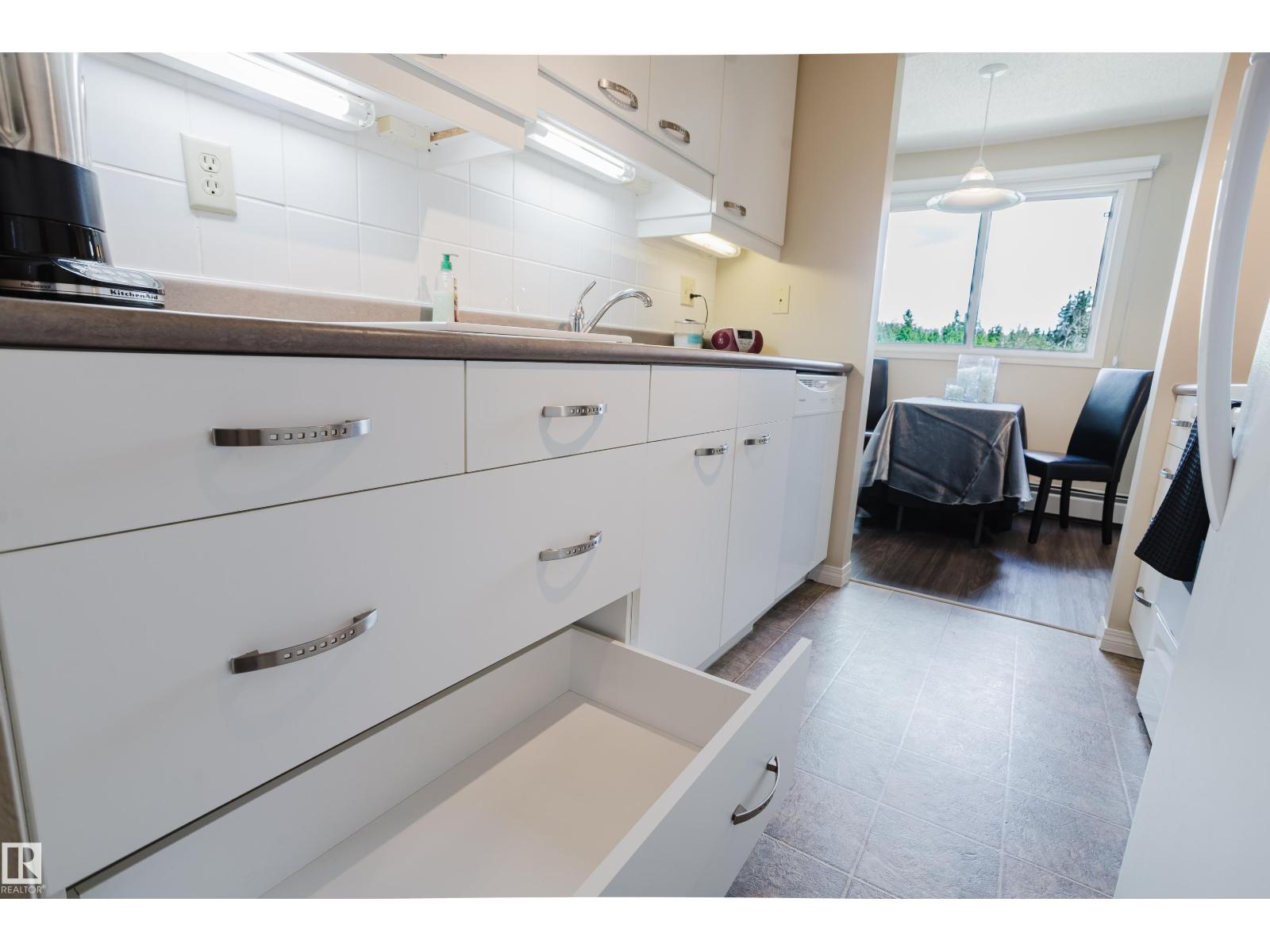#202C 7211 171 ST NW - Image 10
