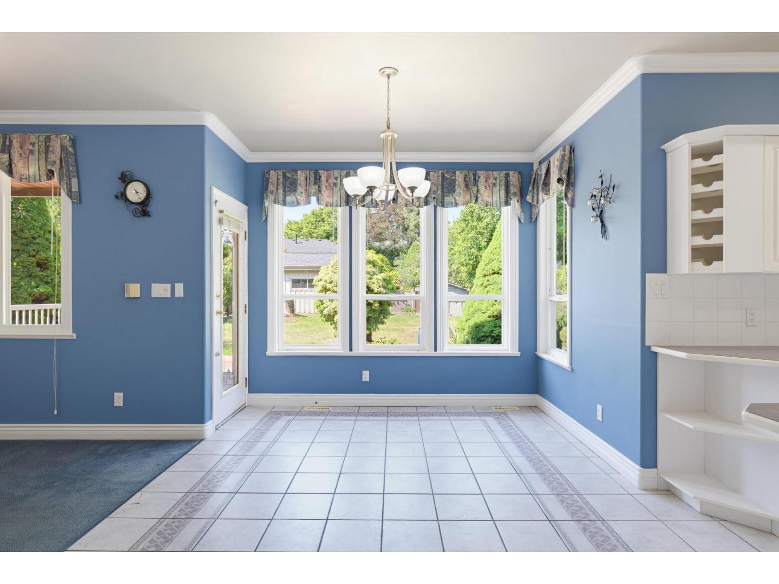 5 Bed, 4 Bath House for Sale in Surrey – 16587 84 AVENUE, Surrey – MLS# R3149315 - Image 10